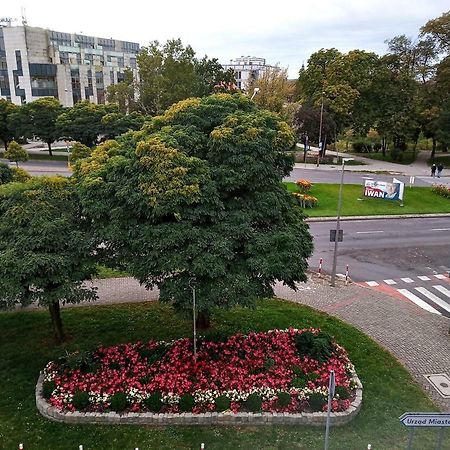Central Park Apartment Zielona Góra Zewnętrze zdjęcie
